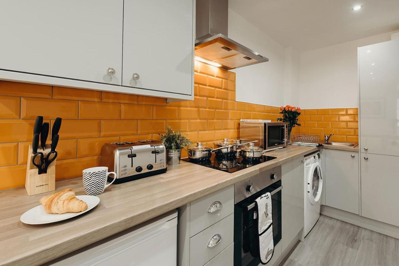 Halifax House, Studio Apartment 215 מראה חיצוני תמונה
